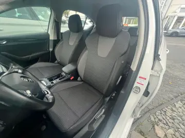 Octavia Lim. Ambition iV