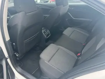 Octavia Lim. Ambition iV