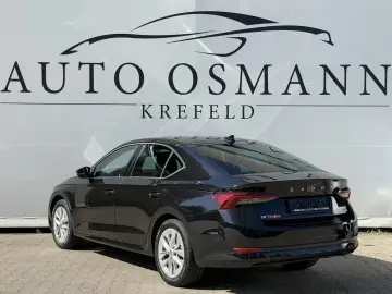 Octavia 1.4 TSI iV DSG Style   Head-Up   Memory