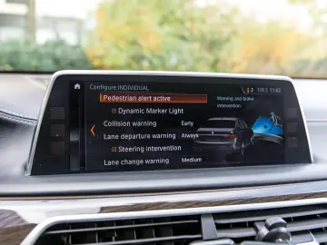 BMW M760Li xDrive