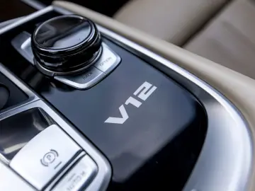 BMW M760Li xDrive