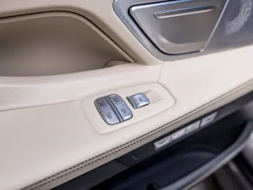 BMW M760Li xDrive