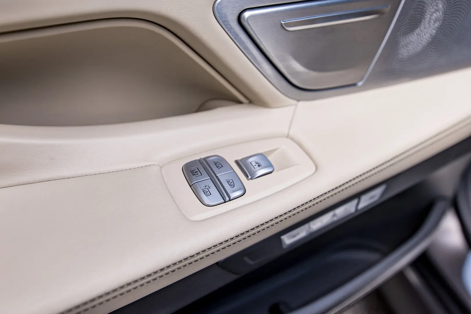 BMW M760Li xDrive