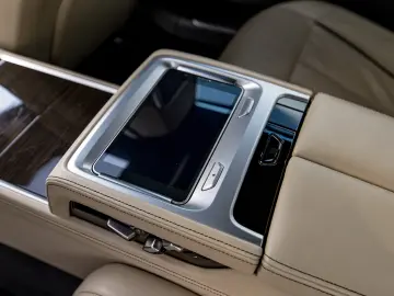 BMW M760Li xDrive