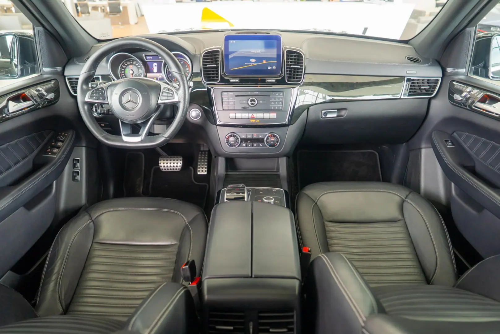 Mercedes-Benz GLS 400 4Matic G-Tronic  AMG Line  - 7 Locuri