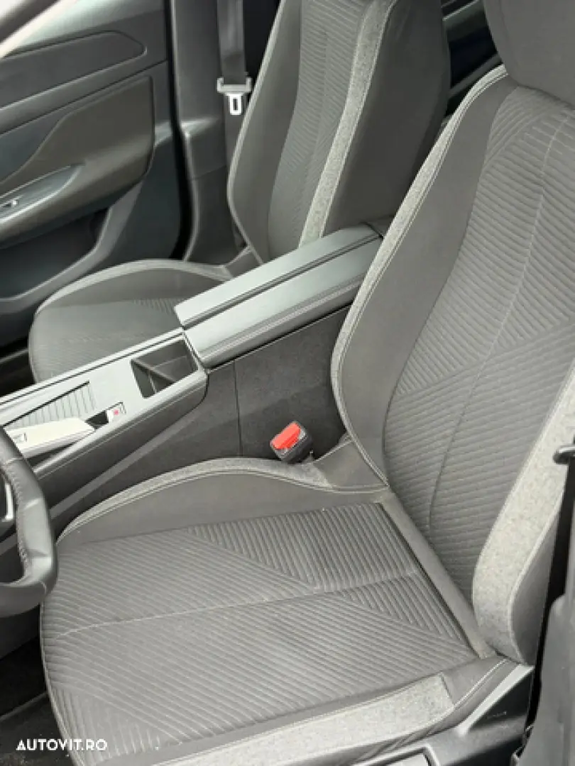 Peugeot 308 1.5L BlueHDI 130 S&S EAT8 Allure