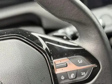 Peugeot 308 1.5L BlueHDI 130 S&S EAT8 Allure