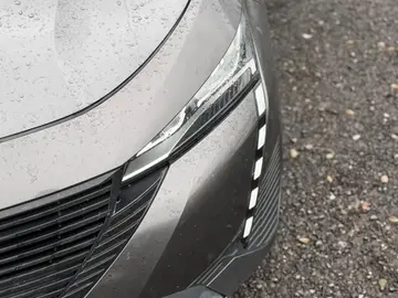 Peugeot 308 1.5L BlueHDI 130 S&S EAT8 Allure