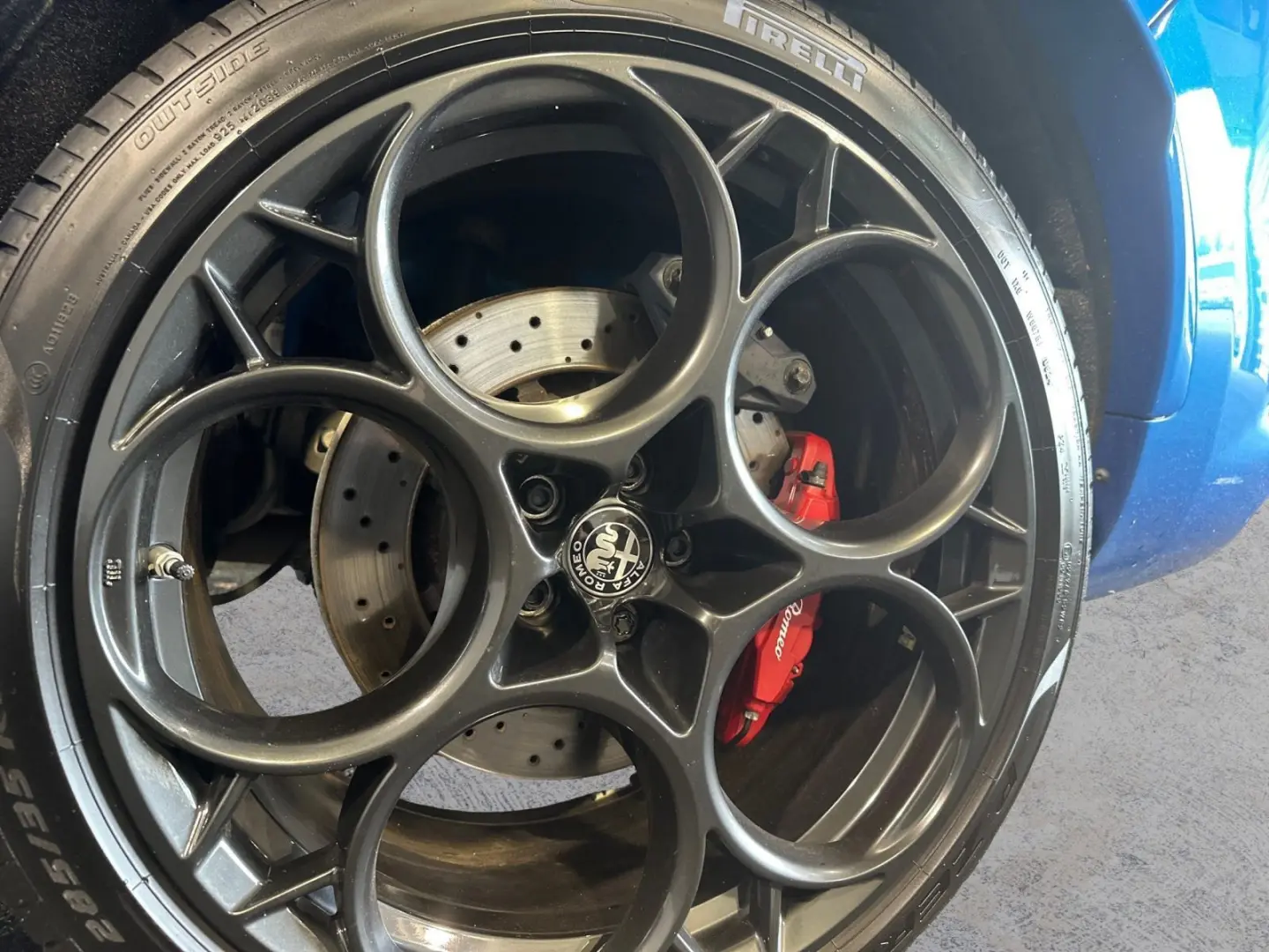 Stelvio QUADRIFOGLIO Q4 2.9 V6 BI-TURBO PANO H&K