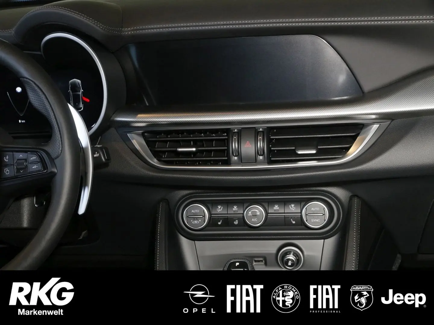 Stelvio VELOCE Q4 2.0 Turbo AHK Panorama Dach Pr