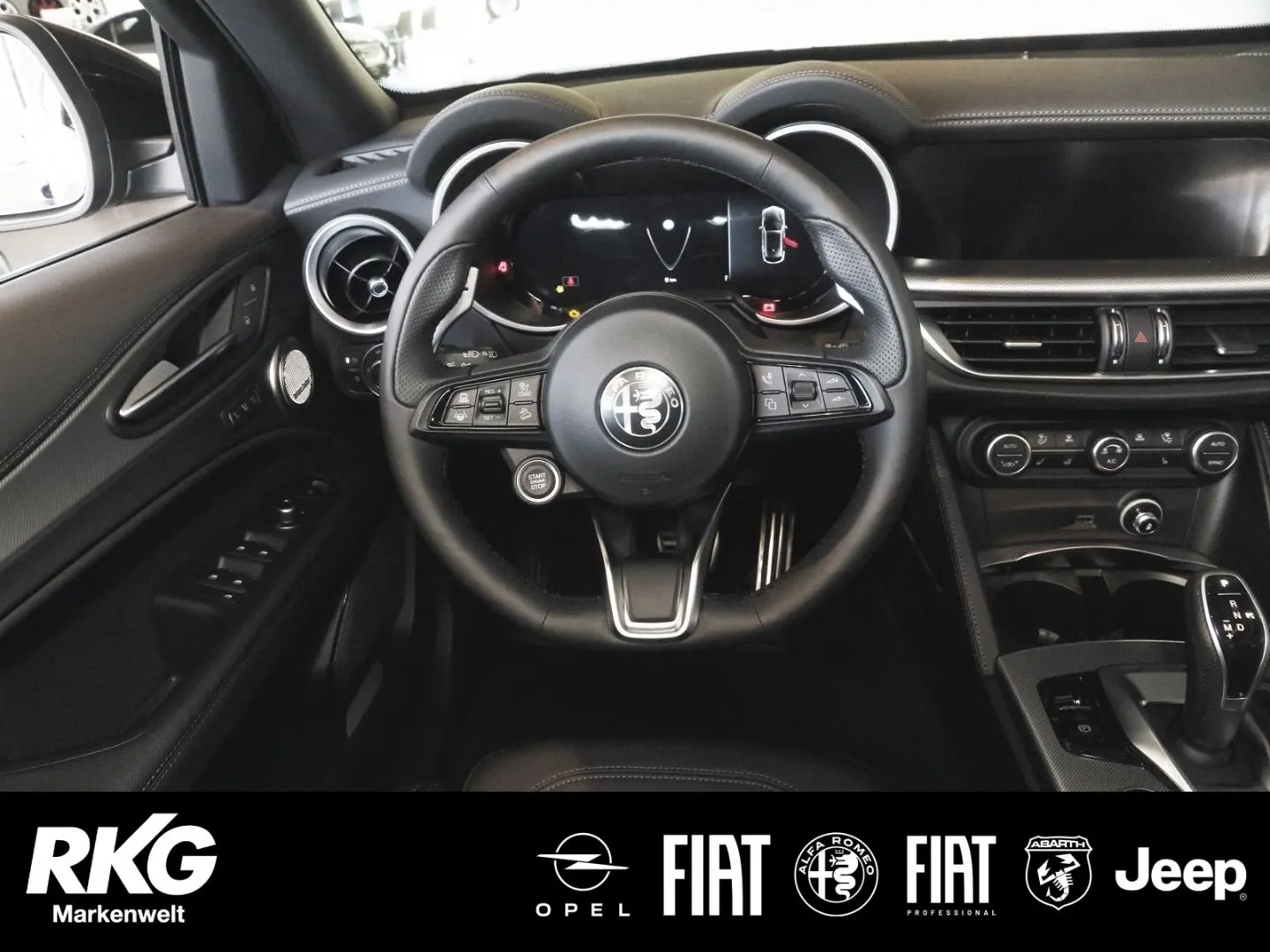 Stelvio VELOCE Q4 2.0 Turbo AHK Panorama Dach Pr