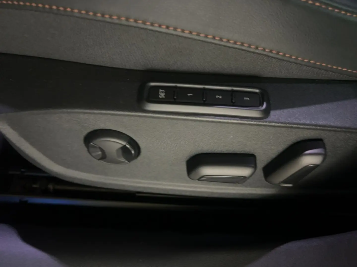 Formentor VZ 2.0 TSI 4Drive DSG  MATRIX AHK PANO