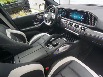 GLE 63 AMG S 4Matic  Night-Paket Pano Distr. AHK