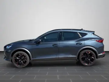 Formentor VZ 2.0 TSI DSG NAVI 4DRIVE PANO SHZ RF