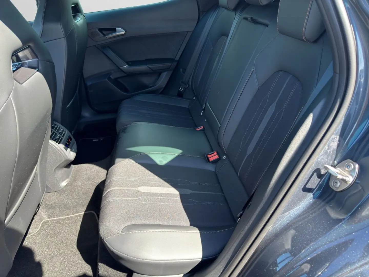 Formentor VZ 2.0 TSI DSG NAVI 4DRIVE PANO SHZ RF