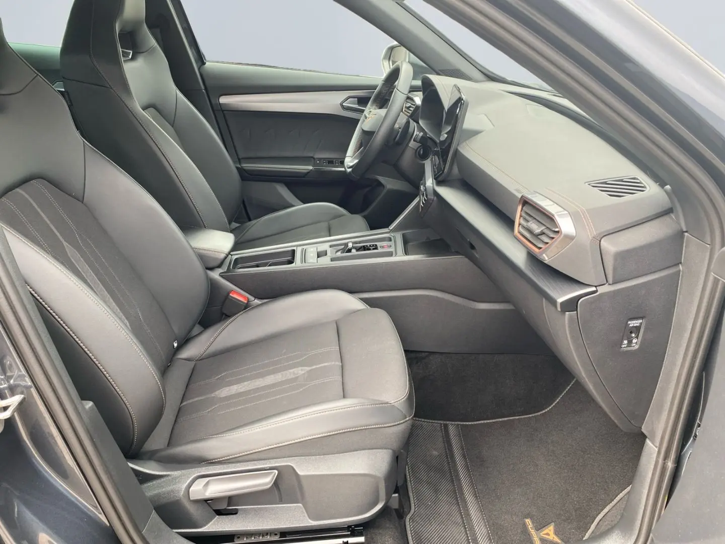 Formentor VZ 2.0 TSI DSG  LED 360  Pano CarPlay