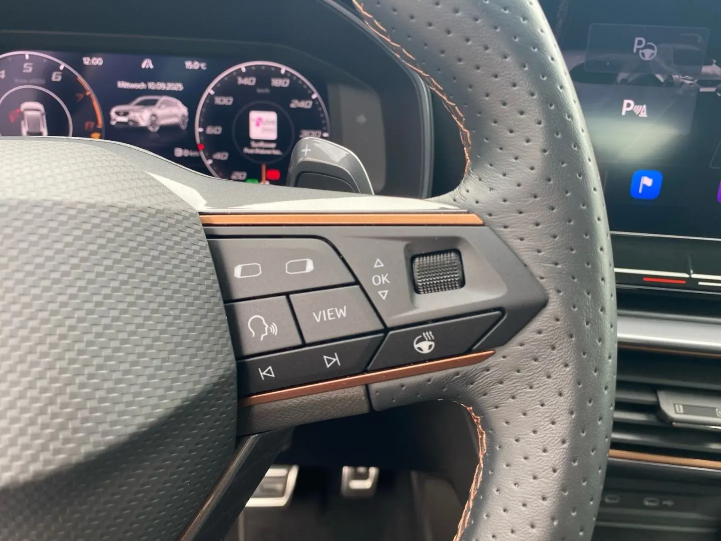 Formentor VZ 2.0 TSI DSG  LED 360  Pano CarPlay