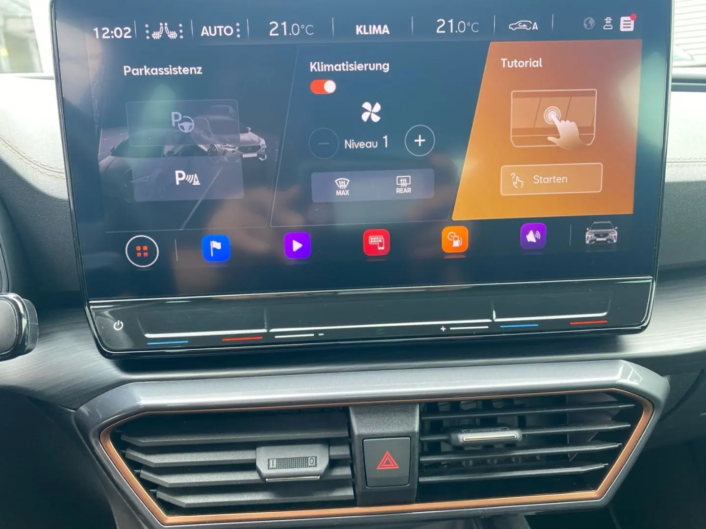 Formentor VZ 2.0 TSI DSG  LED 360  Pano CarPlay