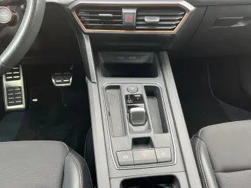 Formentor VZ 2.0TSI DSG 4Drive AHK Cam DCC Pano