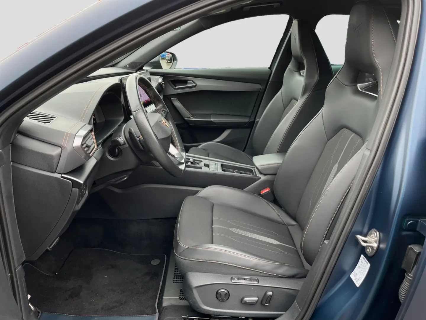 Formentor VZ 2.0TSI DSG 4Drive AHK Cam DCC Pano