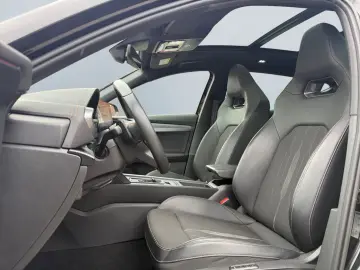 Formentor VZ 2.0 TSI DSG  LED Pano Beats Memory