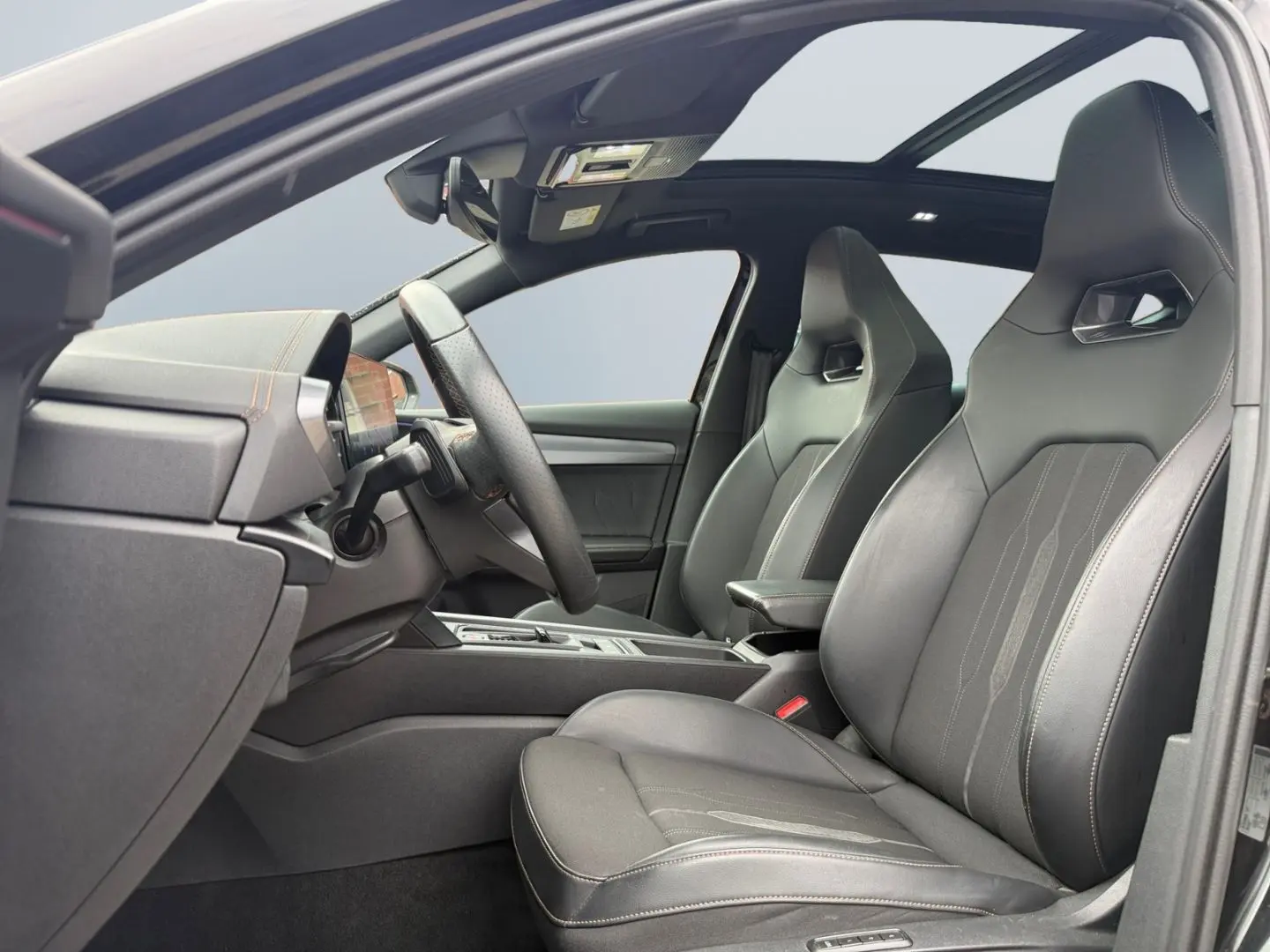 Formentor VZ 2.0 TSI DSG  LED Pano Beats Memory