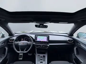 Formentor VZ 2.0 TSI DSG  LED Pano Beats Memory