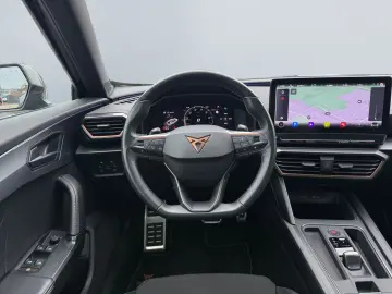 Formentor VZ 2.0 TSI DSG  LED Pano Beats Memory