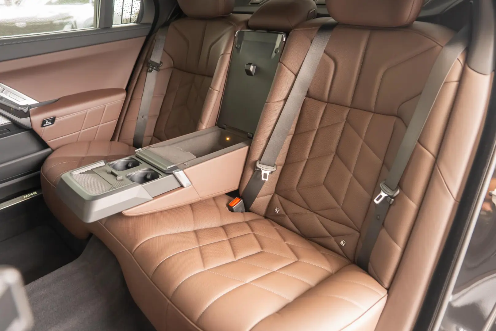 BMW Seria 7 740d xDrive Sportautomatic