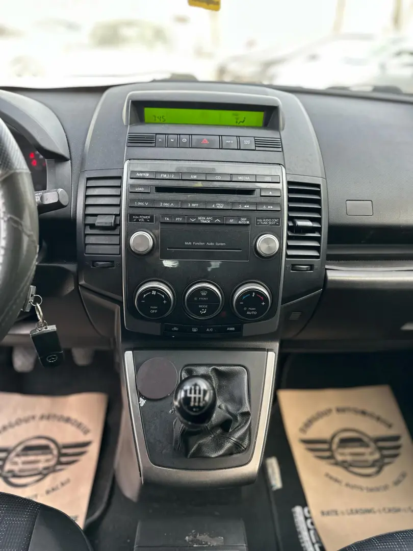 Mazda 5