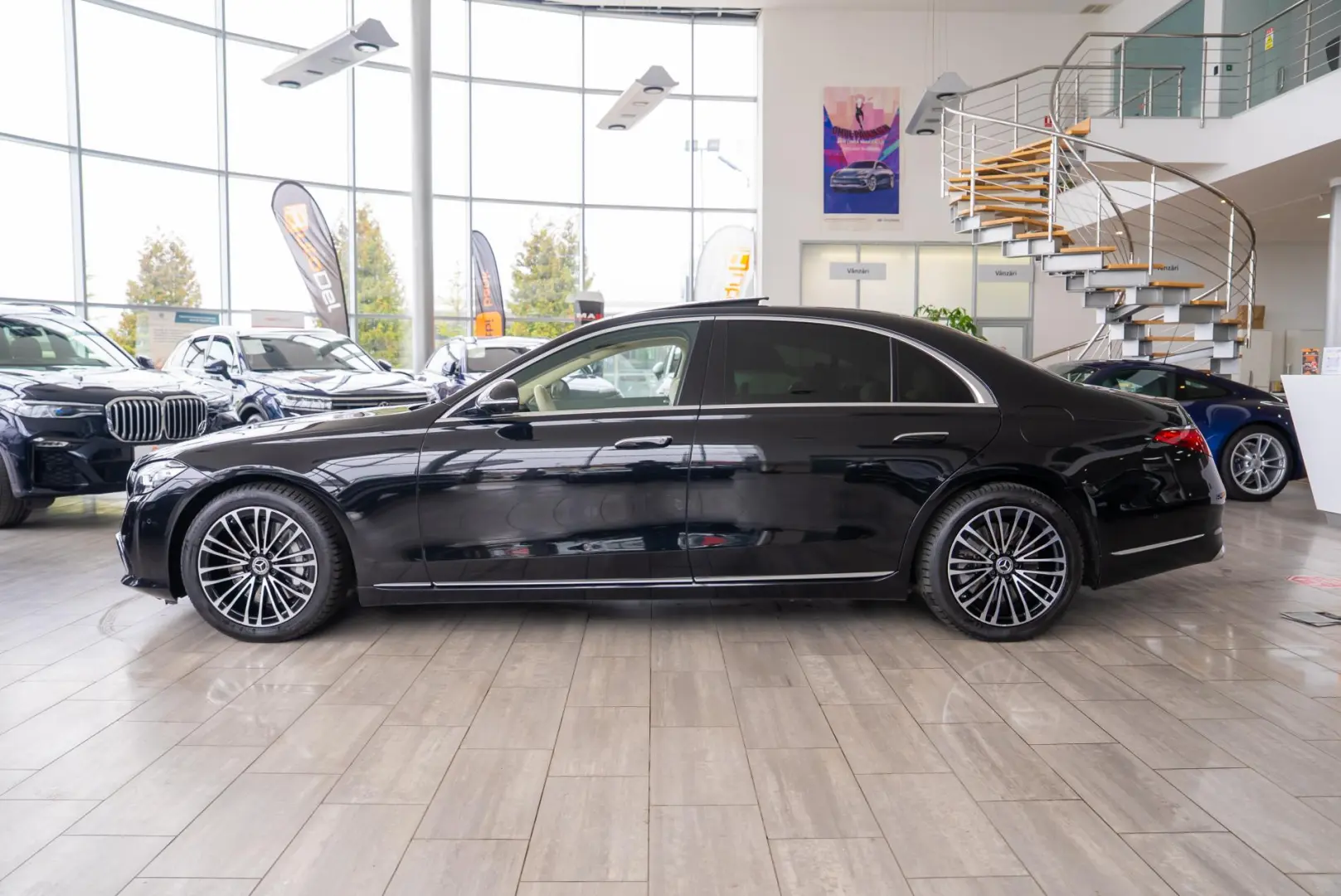 Mercedes-Benz S-Class S580e LONG Plug-in Hybrid 9G-Tronic