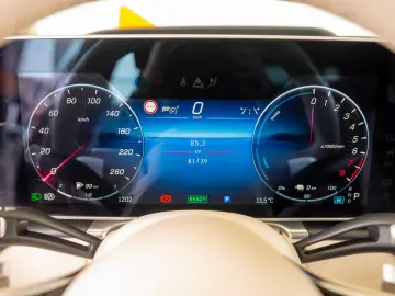 Mercedes-Benz S-Class S580e LONG Plug-in Hybrid 9G-Tronic