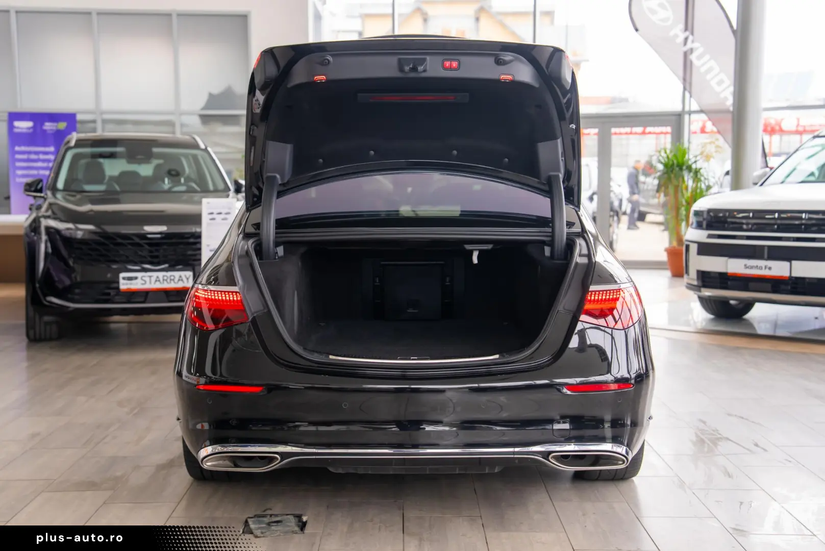 Mercedes-Benz S-Class S580e LONG Plug-in Hybrid 9G-Tronic