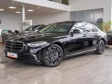 Mercedes-Benz S-Class S580e LONG Plug-in Hybrid 9G-Tronic