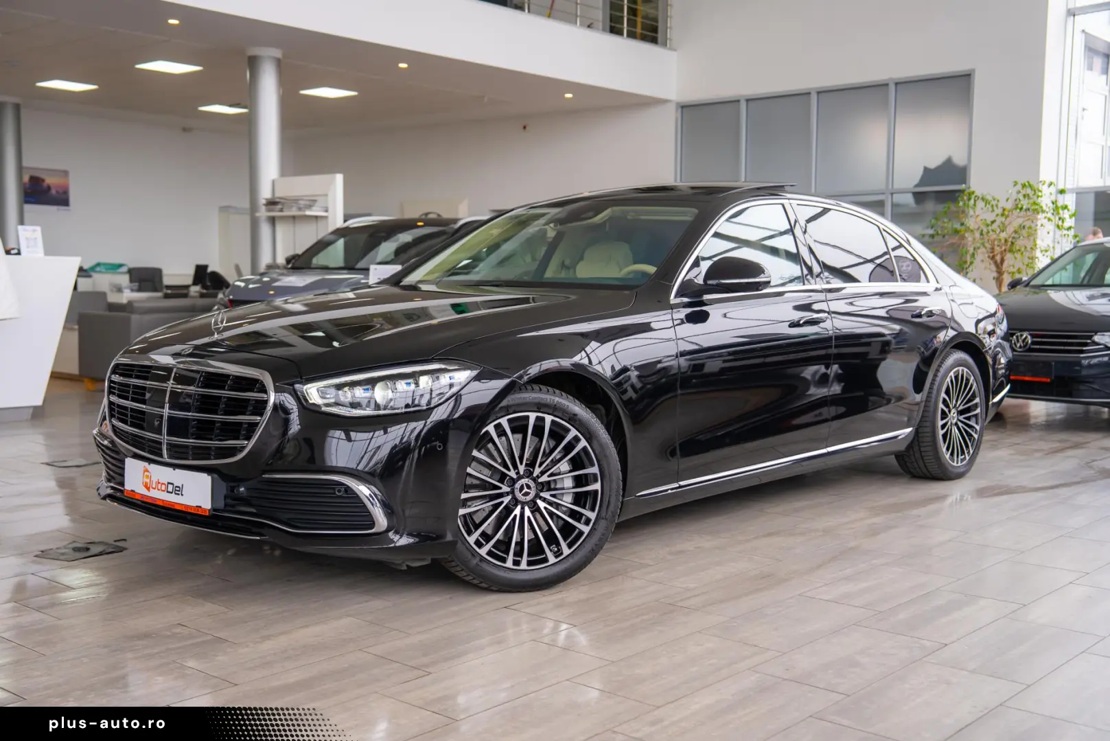Mercedes-Benz S-Class S580e LONG Plug-in Hybrid 9G-Tronic