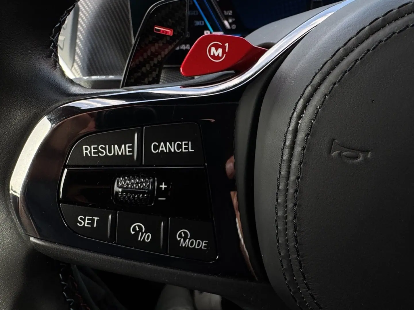 XM LED LEDER HUD SURROUND VIEW MASSAGE