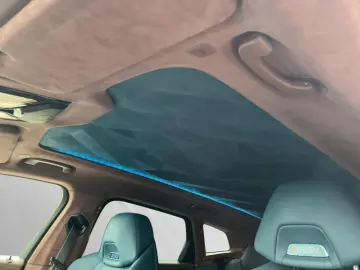 BMW XM 50e DAProf. AHK. Ventilație și masaj