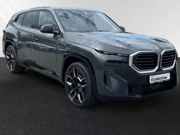 BMW XM 50e DAProf. AHK. Ventilație și masaj