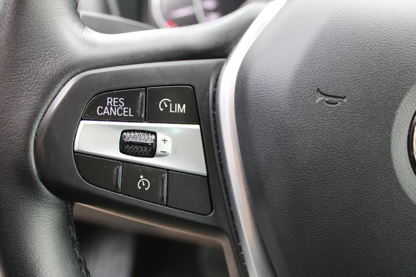 X3 xDrive20d Individual 1.Hd NAVI PDC LED ALU