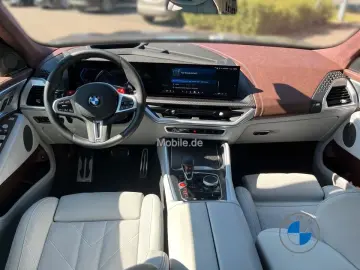 BMW XM 50e 23  Autobahnassistent AHK