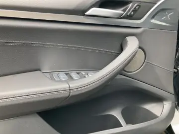 X3 xD 20dA M-Sport AHK Pano Laser K-Zug ACC HUD