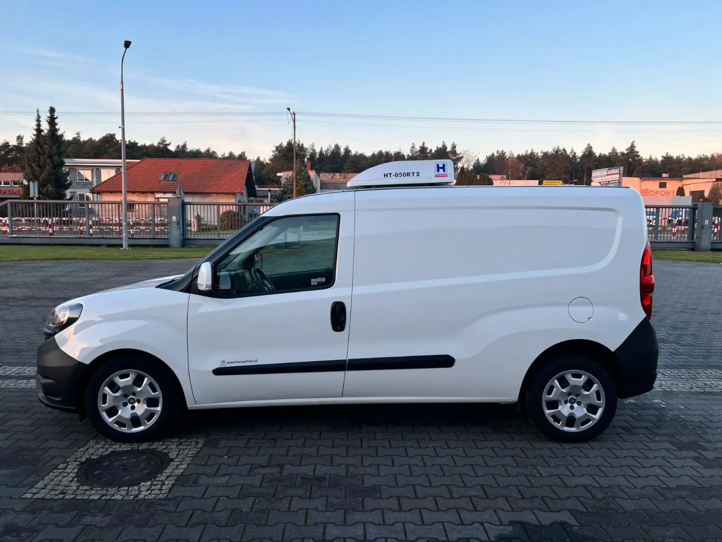 Doblo L2 Maxi Kühlkastenwagen -15 C  230V