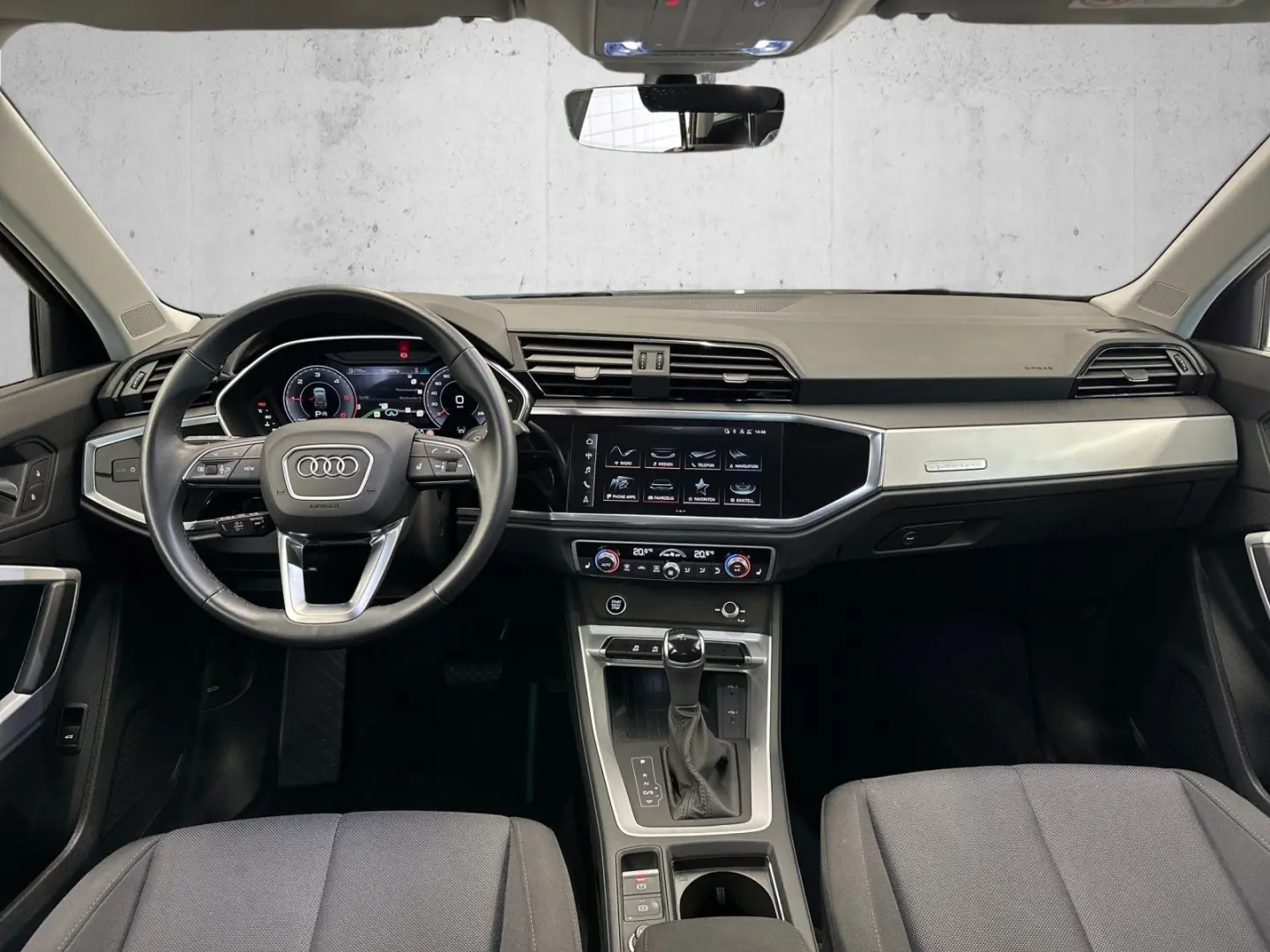 Q3 35 TDI qu. advanced  LED Navi Business AHK