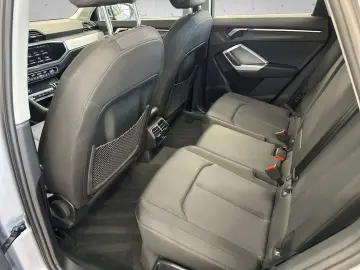 Q3 35 TDI qu. advanced  LED Navi Business AHK