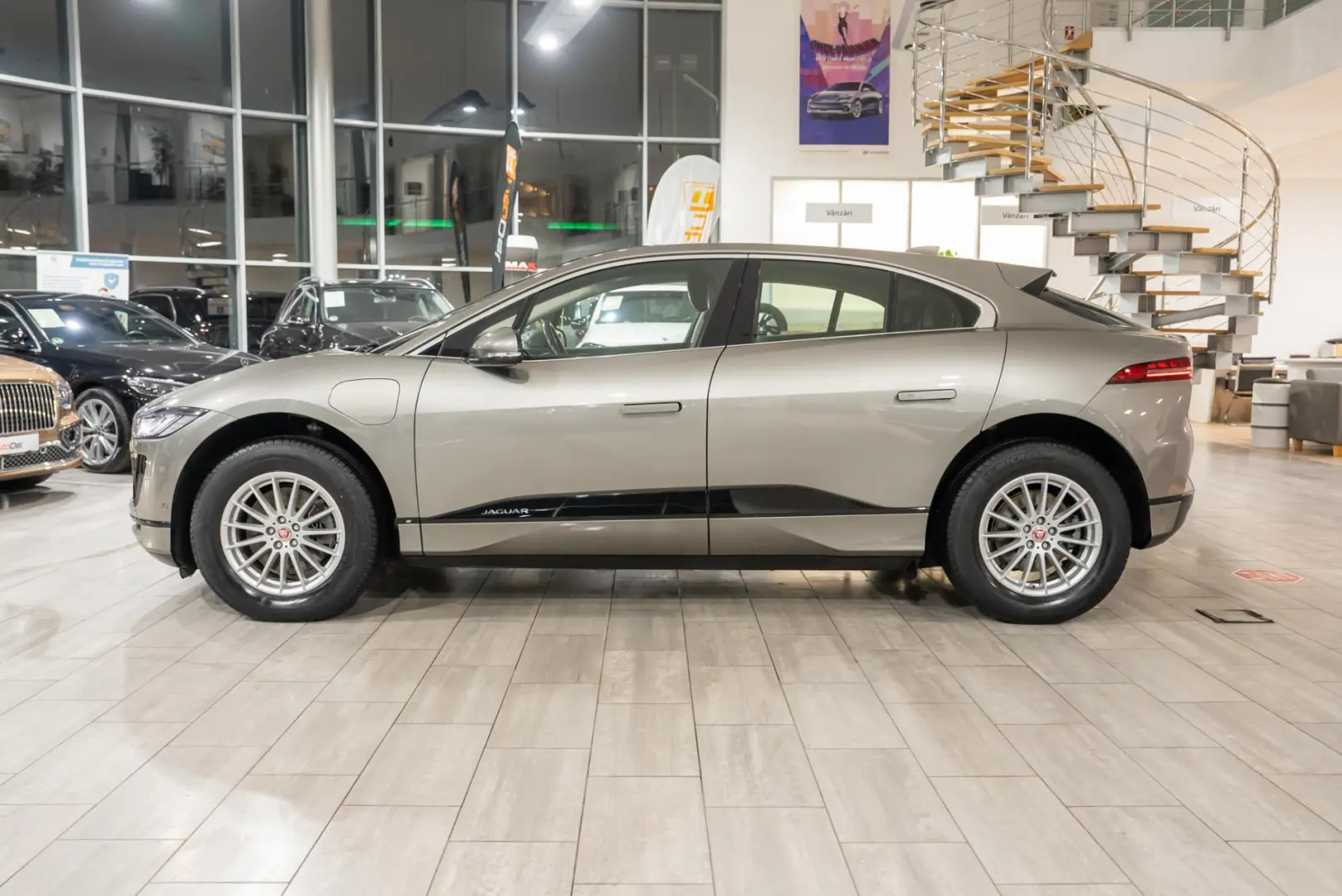 Jaguar I-Pace EV400 90kWh AWD