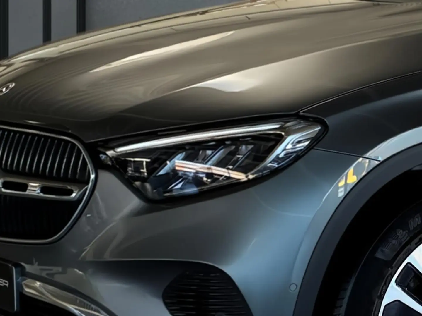 GLC 220 d 4M AVANTGARDE MBUX LED AMBIENTE AHK