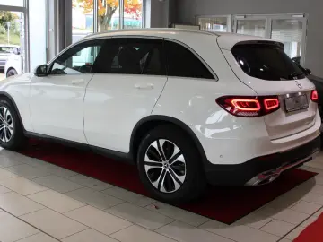 GLC 220 d 4Matic AHK Standheizung