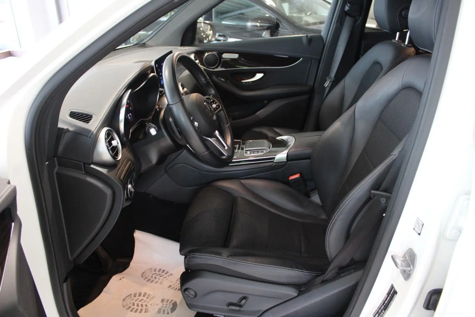 GLC 220 d 4Matic AHK Standheizung