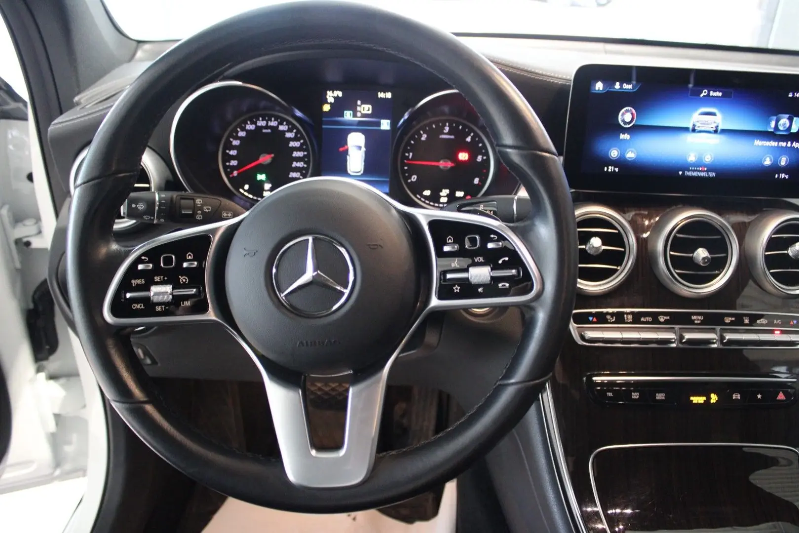 GLC 220 d 4Matic AHK Standheizung
