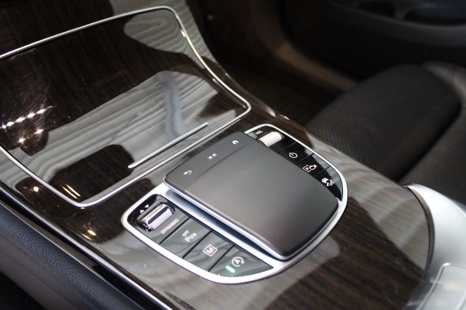 GLC 220 d 4Matic AHK Standheizung